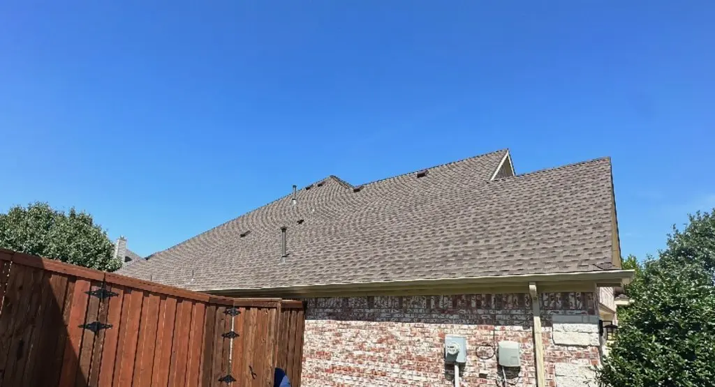 Completed roof replacement project in Phoenix